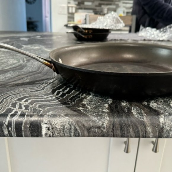 16 Piece Calphalon Non-Stick Hard Anodized Cookware Set - Picture 7 of 14